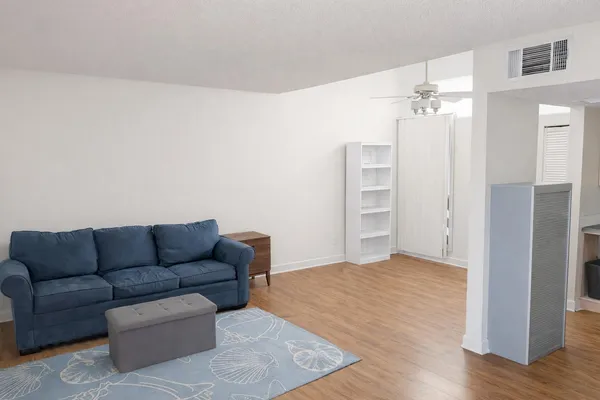 $165,000 | 101 Old Ferry Road, Unit 4C, Shalimar, FL 32579