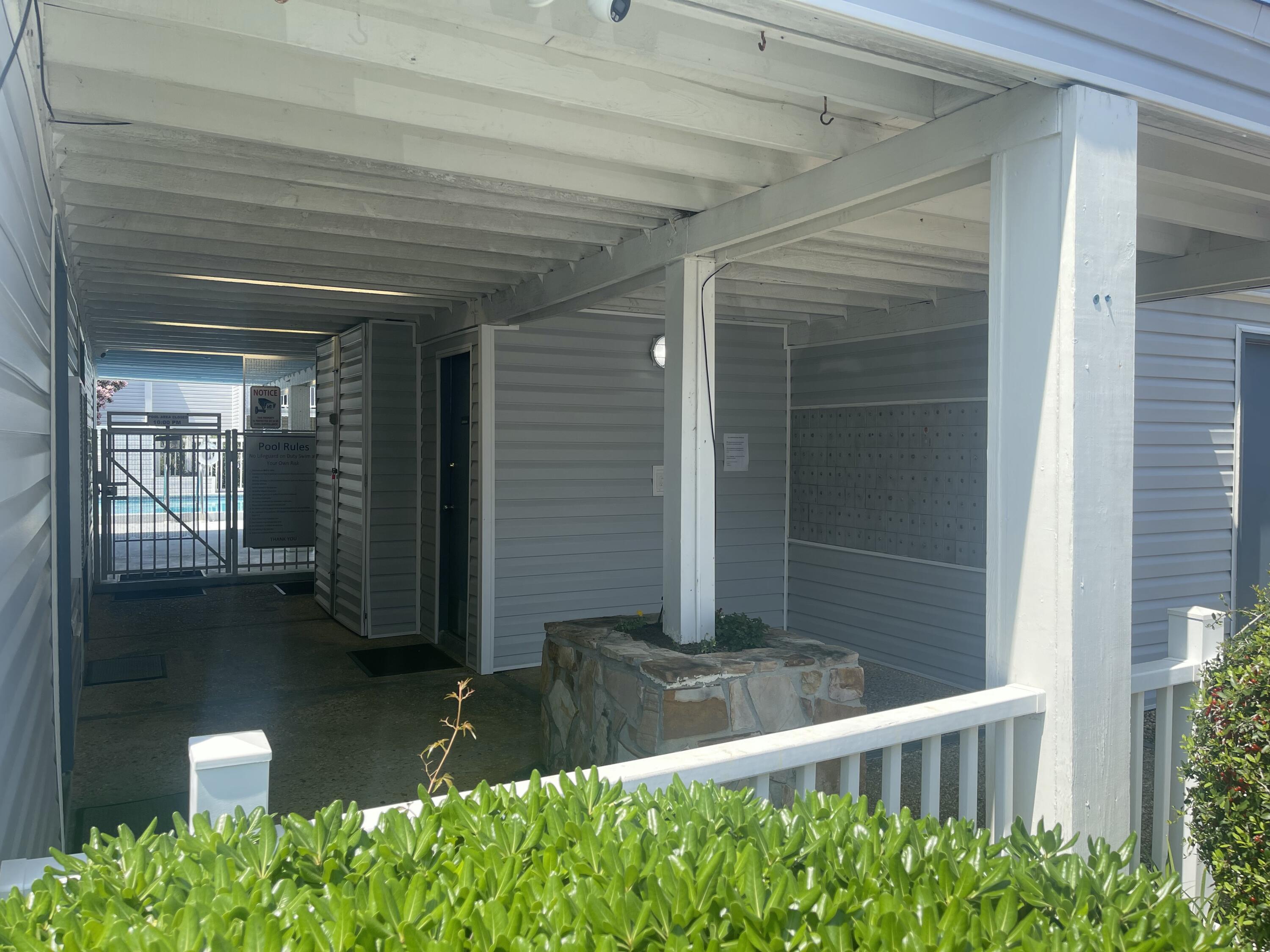 101 Old Ferry Road, Unit 4C Shalimar, FL 32579 - Photo 14 of 35 IMG_5145