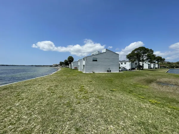 $165,000 | 101 Old Ferry Road, Unit 4C, Shalimar, FL 32579
