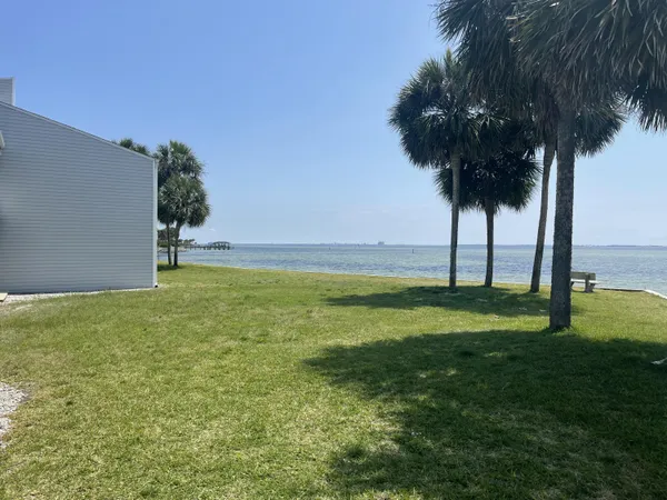 $165,000 | 101 Old Ferry Road, Unit 4C, Shalimar, FL 32579