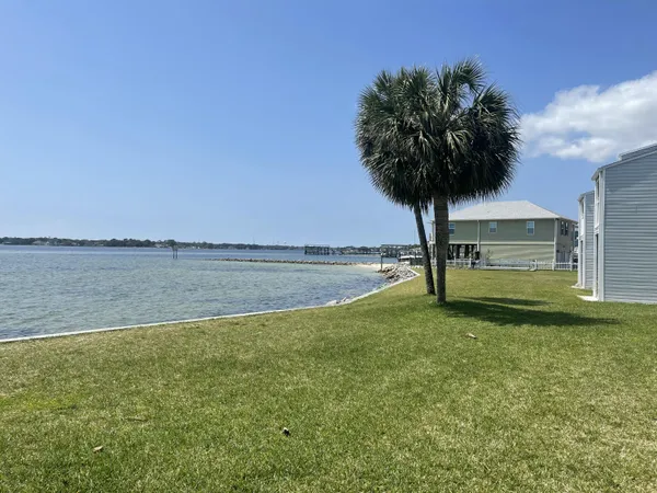 $165,000 | 101 Old Ferry Road, Unit 4C, Shalimar, FL 32579
