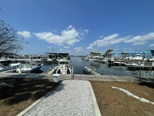 $165,000 | 101 Old Ferry Road, Unit 4C, Shalimar, FL 32579