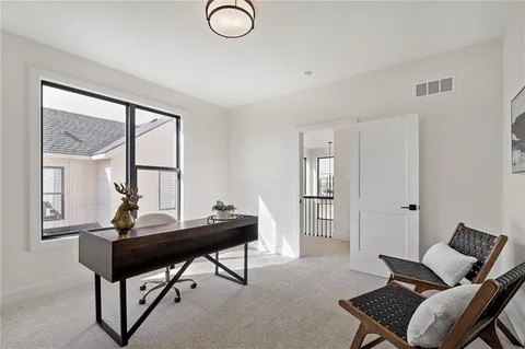 $653,000 | 17806 West 96th Street, Lenexa, KS 66219