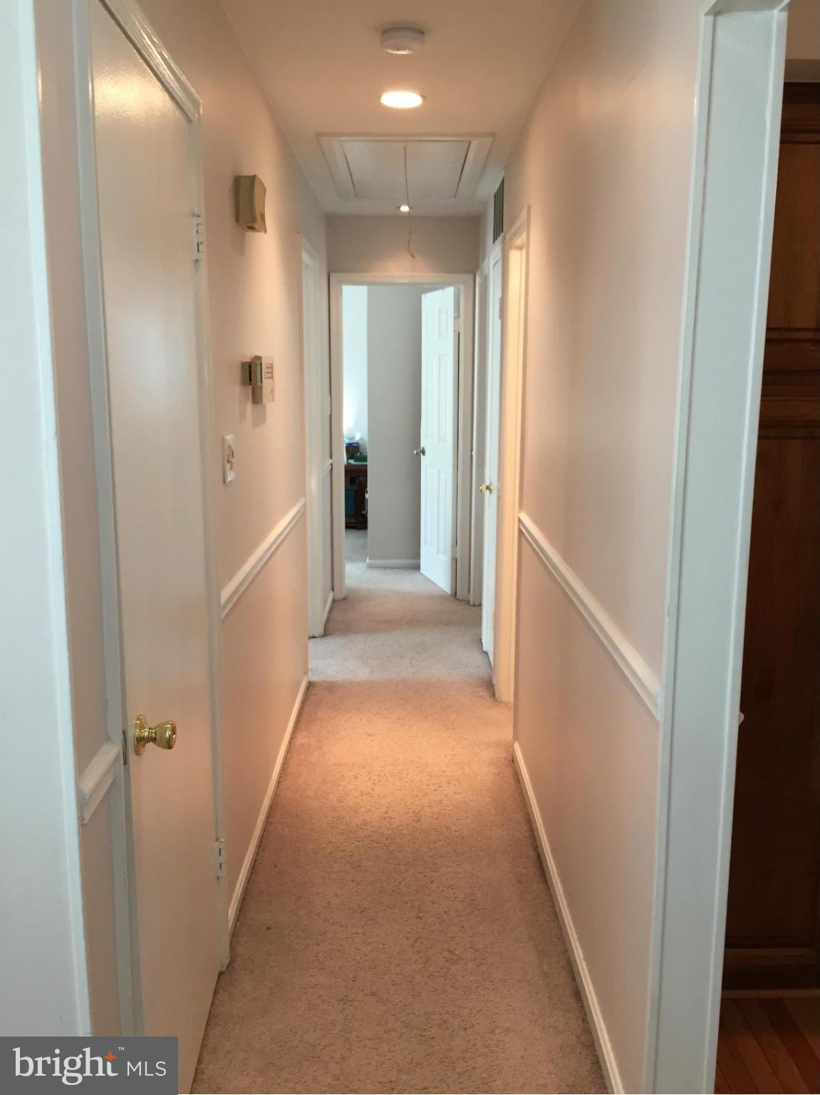 7320 Husky Lane Springfield, VA 22151 - Photo 4 of 30 Hall