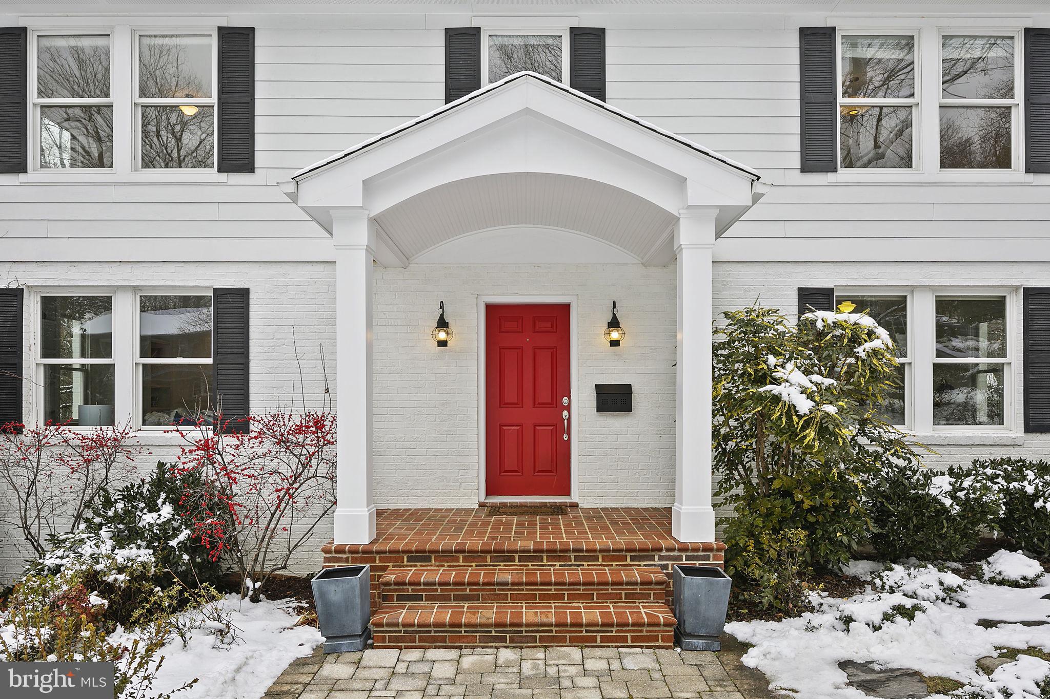 6203 Foxcroft Road Alexandria, VA 22307 - Photo 3 of 50 Gallery Image 3