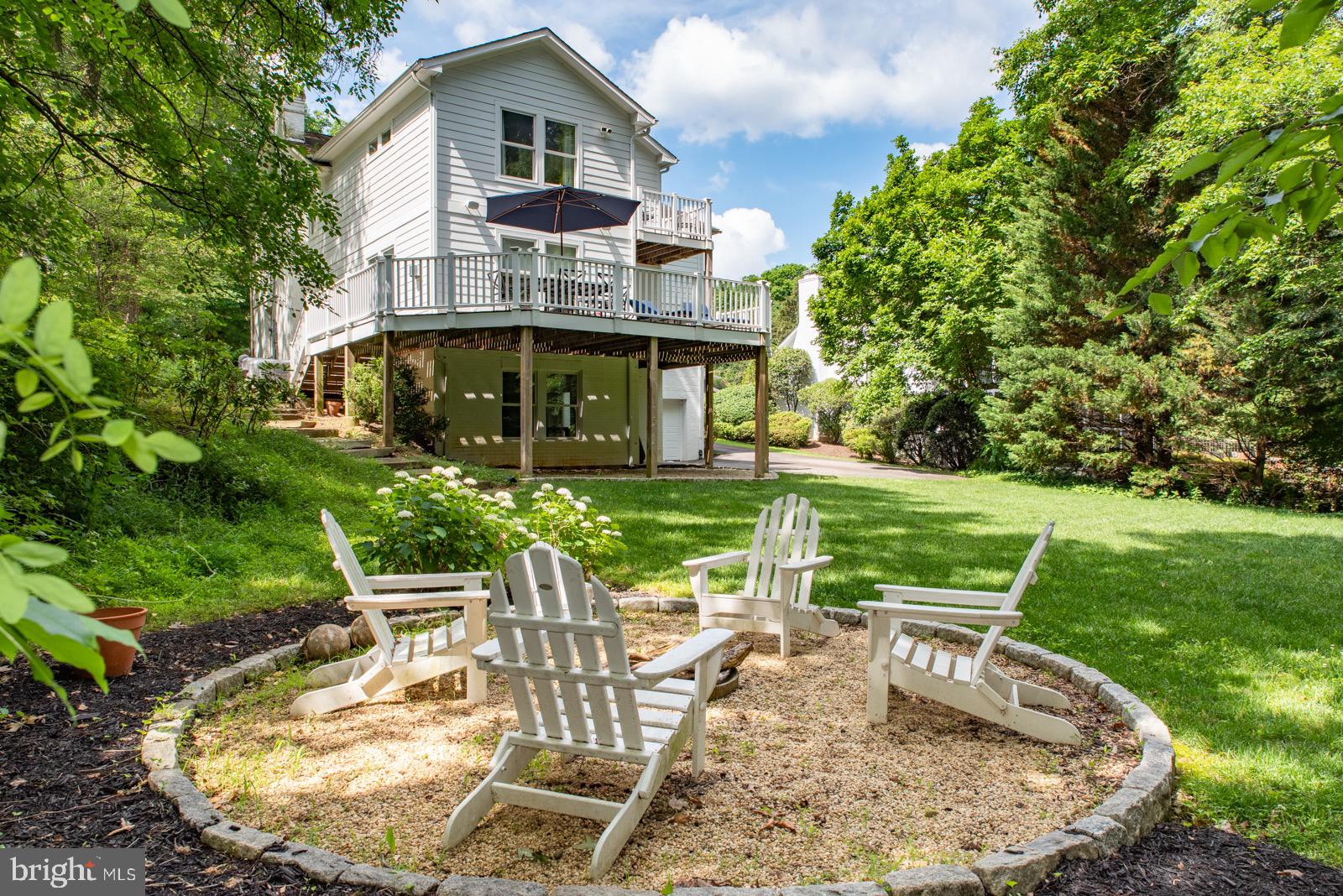6203 Foxcroft Road Alexandria, VA 22307 - Photo 7 of 50 Gallery Image 7