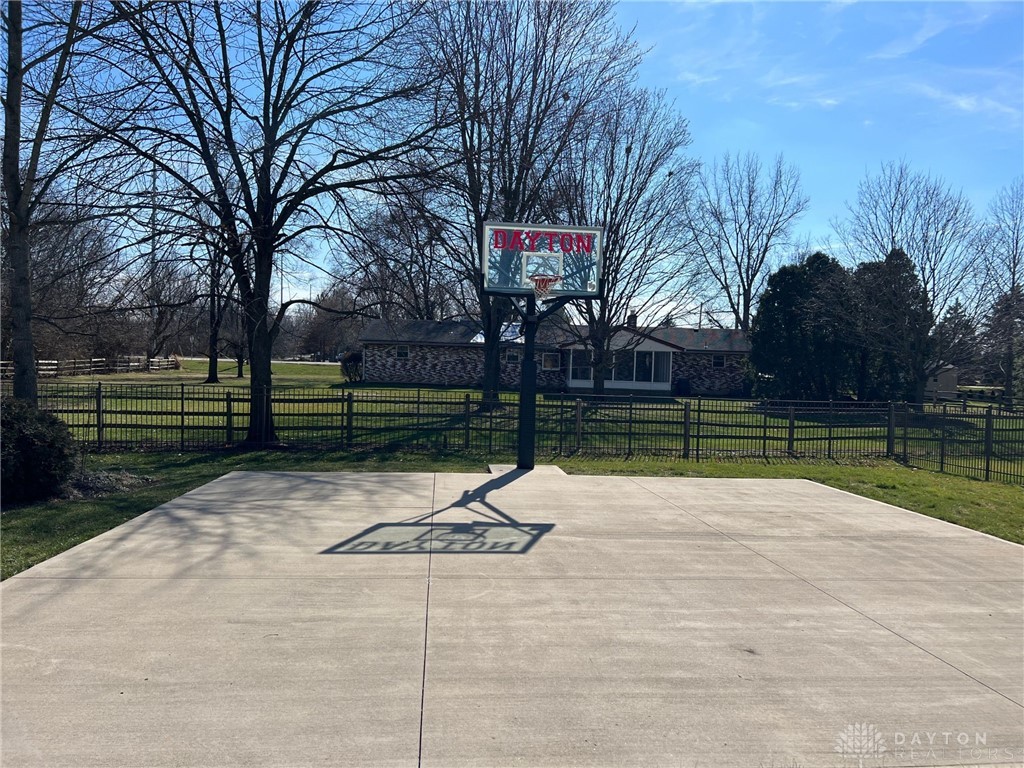 1010 Millstone Road Dayton, OH 45458 - Photo 46 of 47 Gallery Image 46