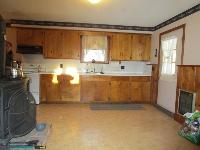 126 Christian Ridge Road Paris, ME 04281 - Photo 10 of 14 C2