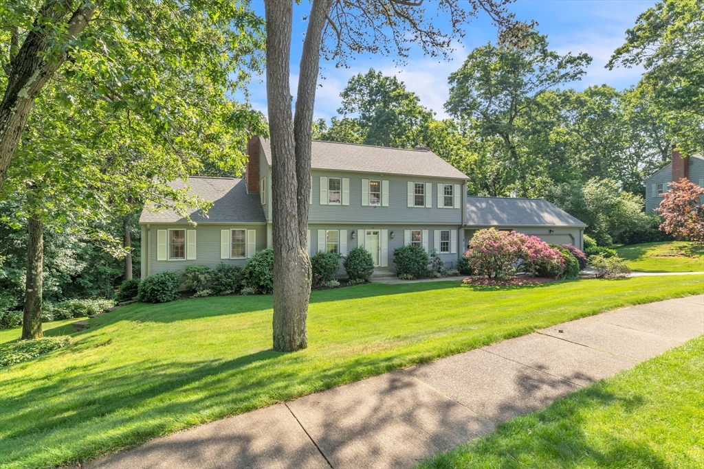 72 Concord Road Longmeadow, MA 01106 - Photo 3 of 42 Gallery Image 3