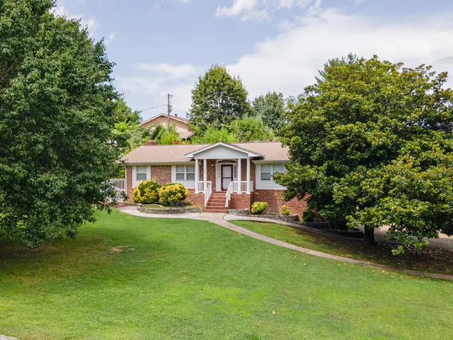 $2,695 | 6413 Edgmon Drive, Chattanooga, TN 37421