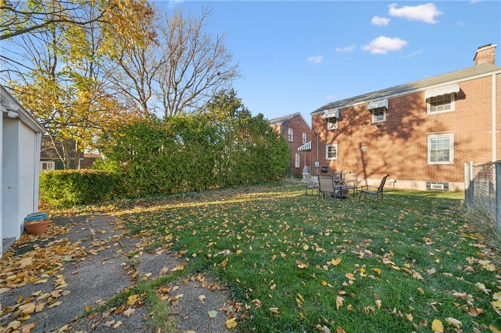 552 Hampton Street Greensburg, PA 15601 - Photo 8 of 36 a view of backyard with green space
