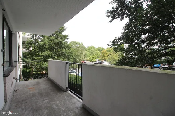 $2,400 | 4501 Arlington Boulevard, Unit 202, Arlington, VA 22203