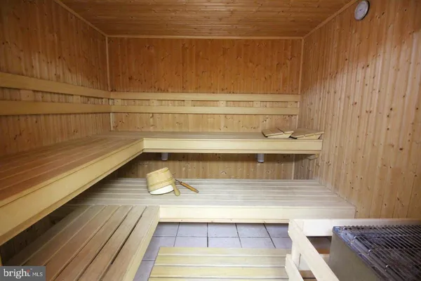 $2,400 | 4501 Arlington Boulevard, Unit 202, Arlington, VA 22203