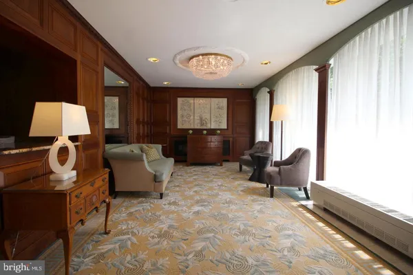 $2,400 | 4501 Arlington Boulevard, Unit 202, Arlington, VA 22203