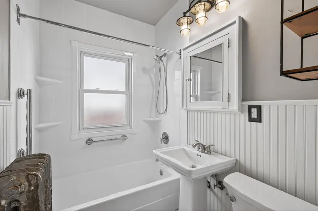 $1,795 | 3606 12th Avenue South, Unit 1, Minneapolis, MN 55407