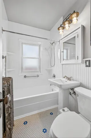 $1,795 | 3606 12th Avenue South, Unit 1, Minneapolis, MN 55407