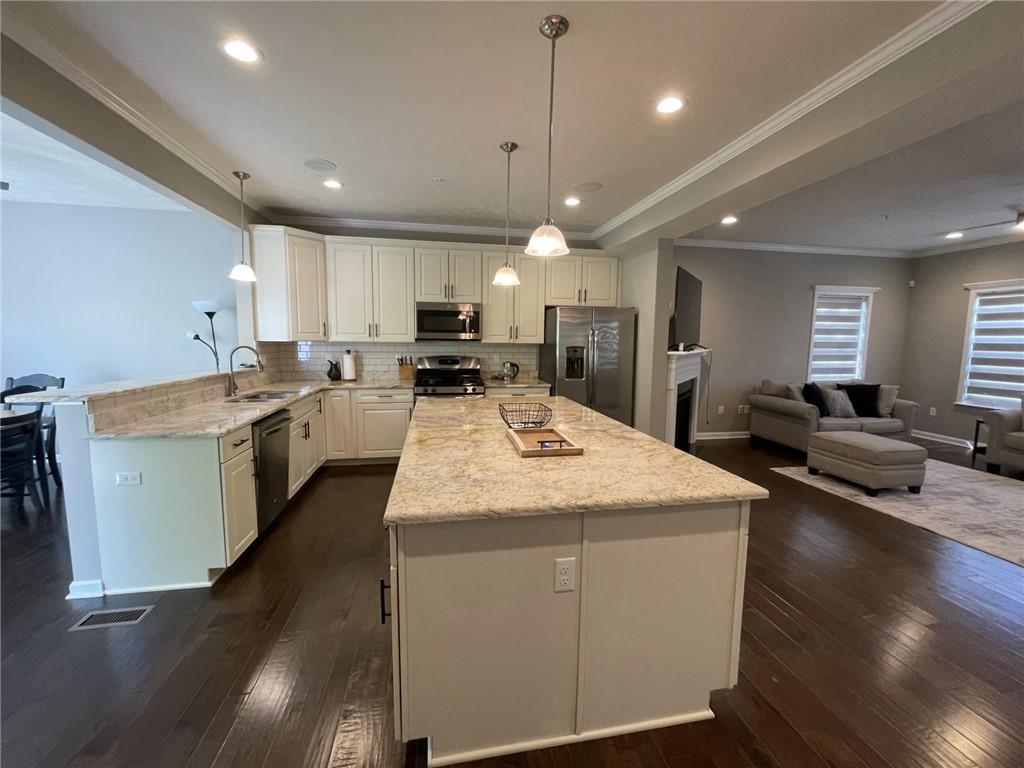 301 Trinity Way Wexford, PA 15090 - Photo 8 of 24