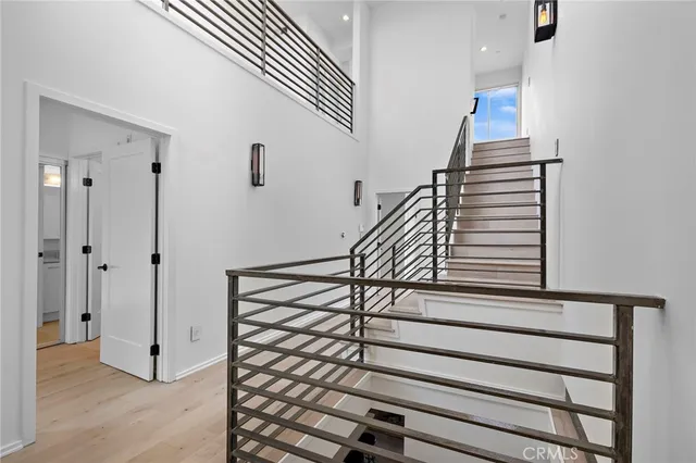 $1,775,000 | 4151 Redwood Avenue, Unit 106, Los Angeles, CA 90066