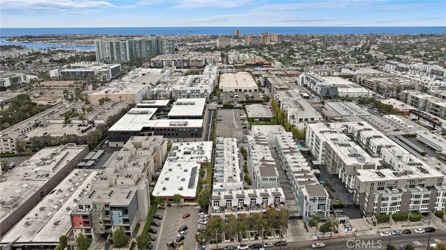 $1,775,000 | 4151 Redwood Avenue, Unit 106, Los Angeles, CA 90066