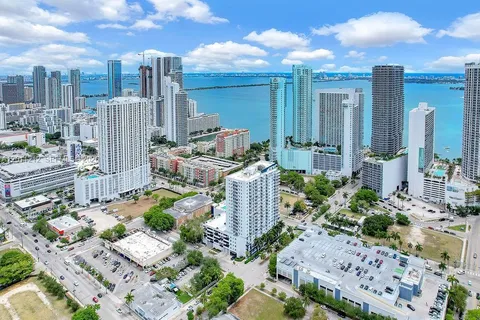 $360,000 | 275 Northeast 18th Street, Unit 306, Miami, FL 33132