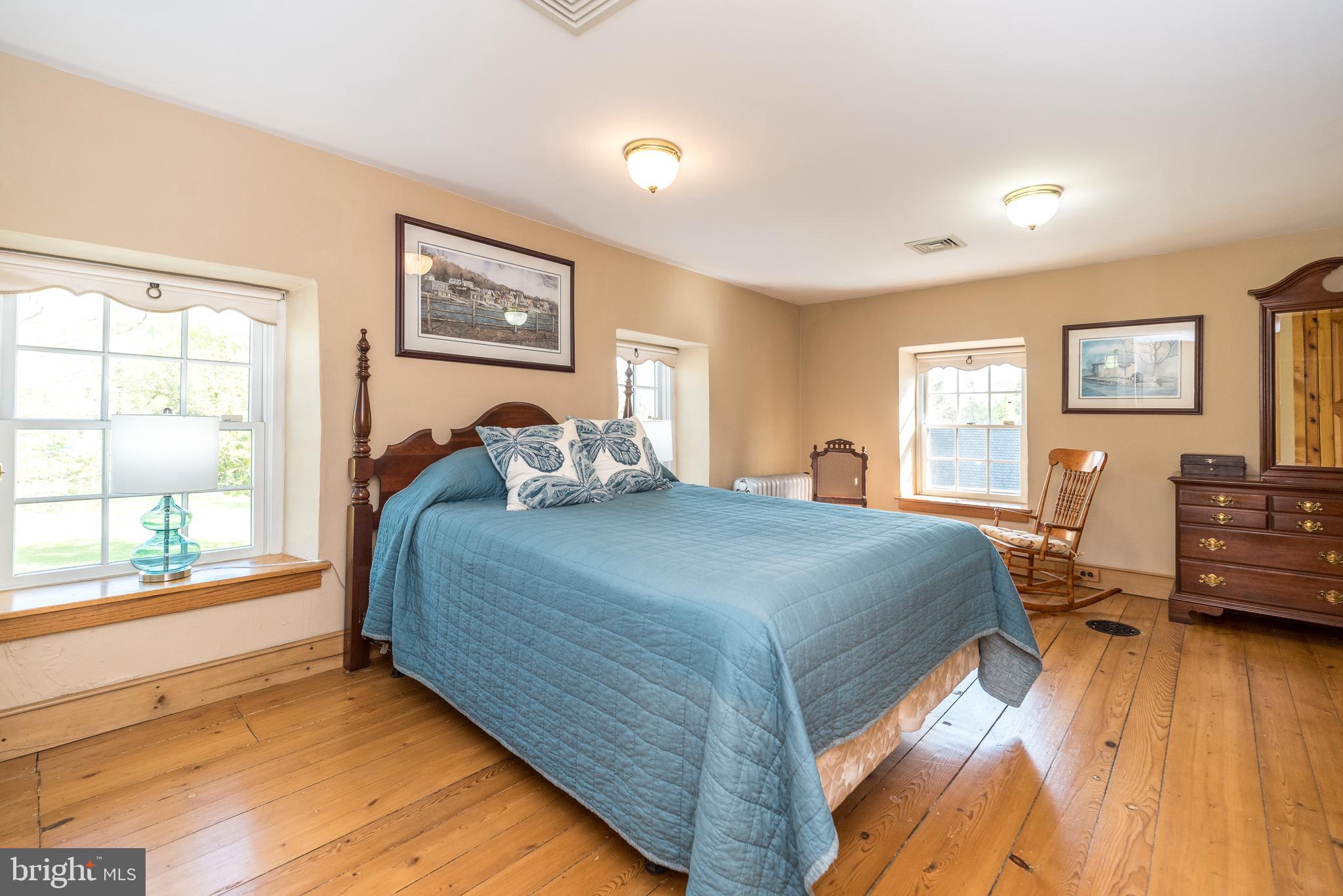 118 Wambold Road Green Lane, PA 18054 - Photo 28 of 104