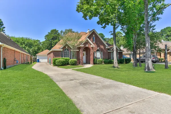 $400,000 | 31523 Johlke Road, Magnolia, TX 77355