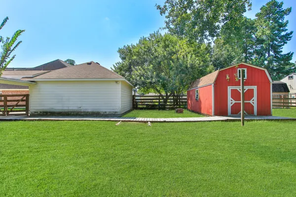 $400,000 | 31523 Johlke Road, Magnolia, TX 77355