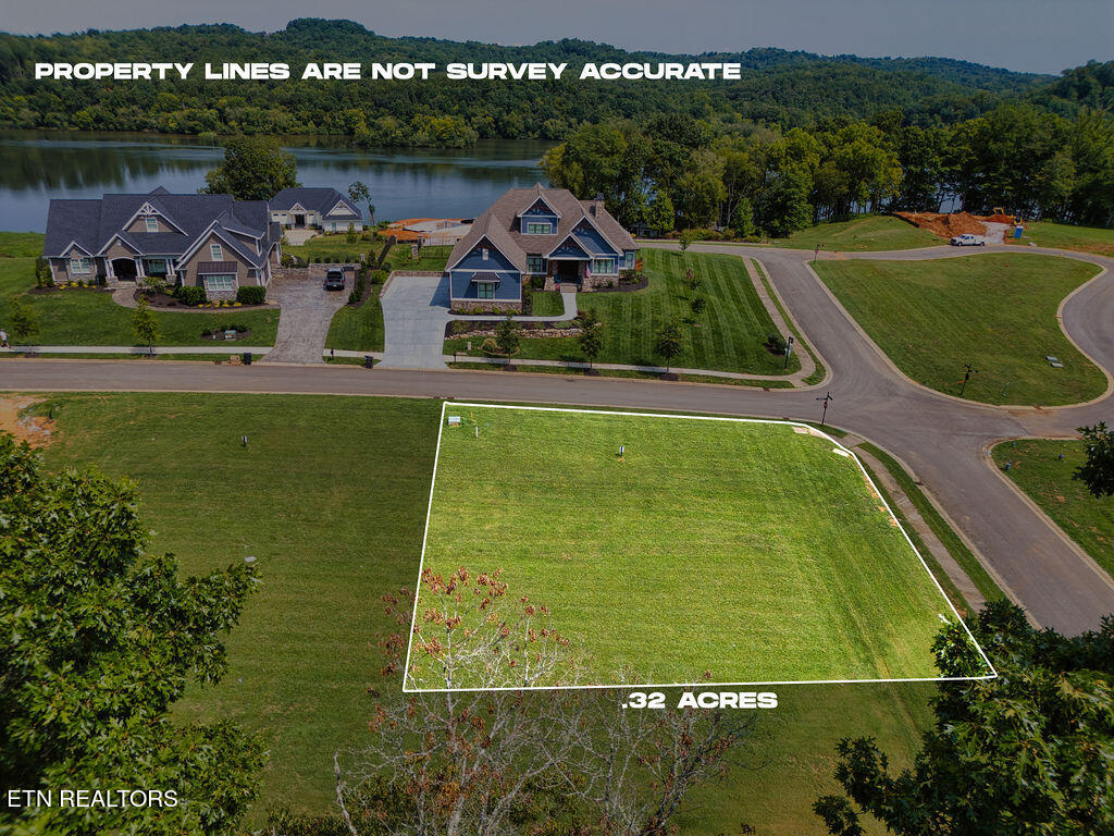 4394 Persimmon Ridge Loudon, TN 37774 - Photo 11 of 35 DJI_20240813000425_0460_D_LuminarNeo-edi