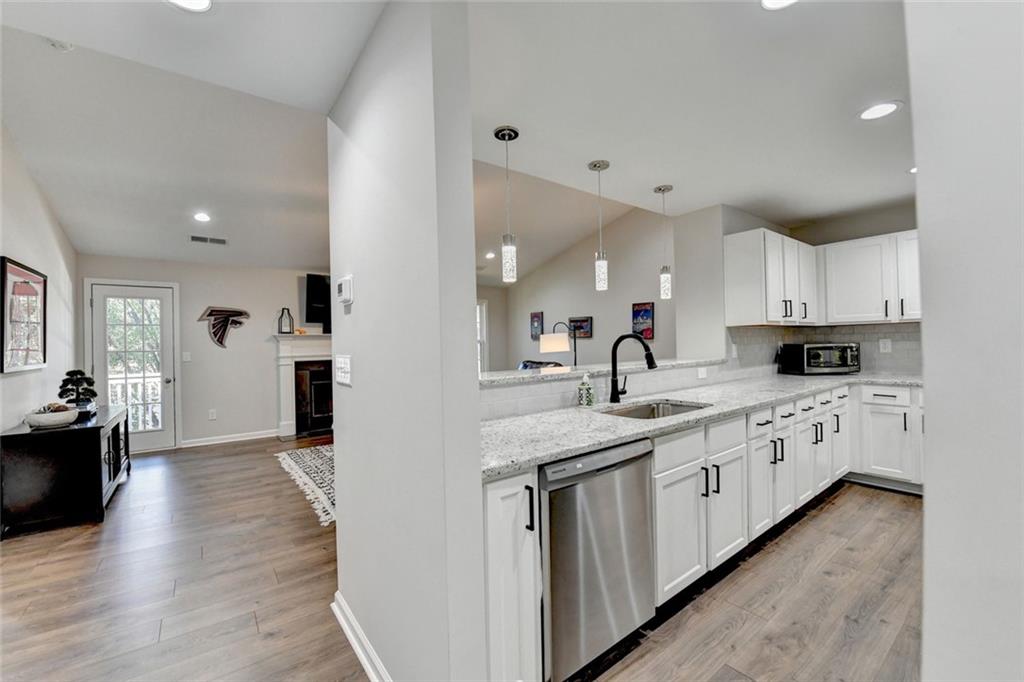 324 Teal Court Roswell, GA 30076 - Photo 1 of 1 Gallery Image 1
