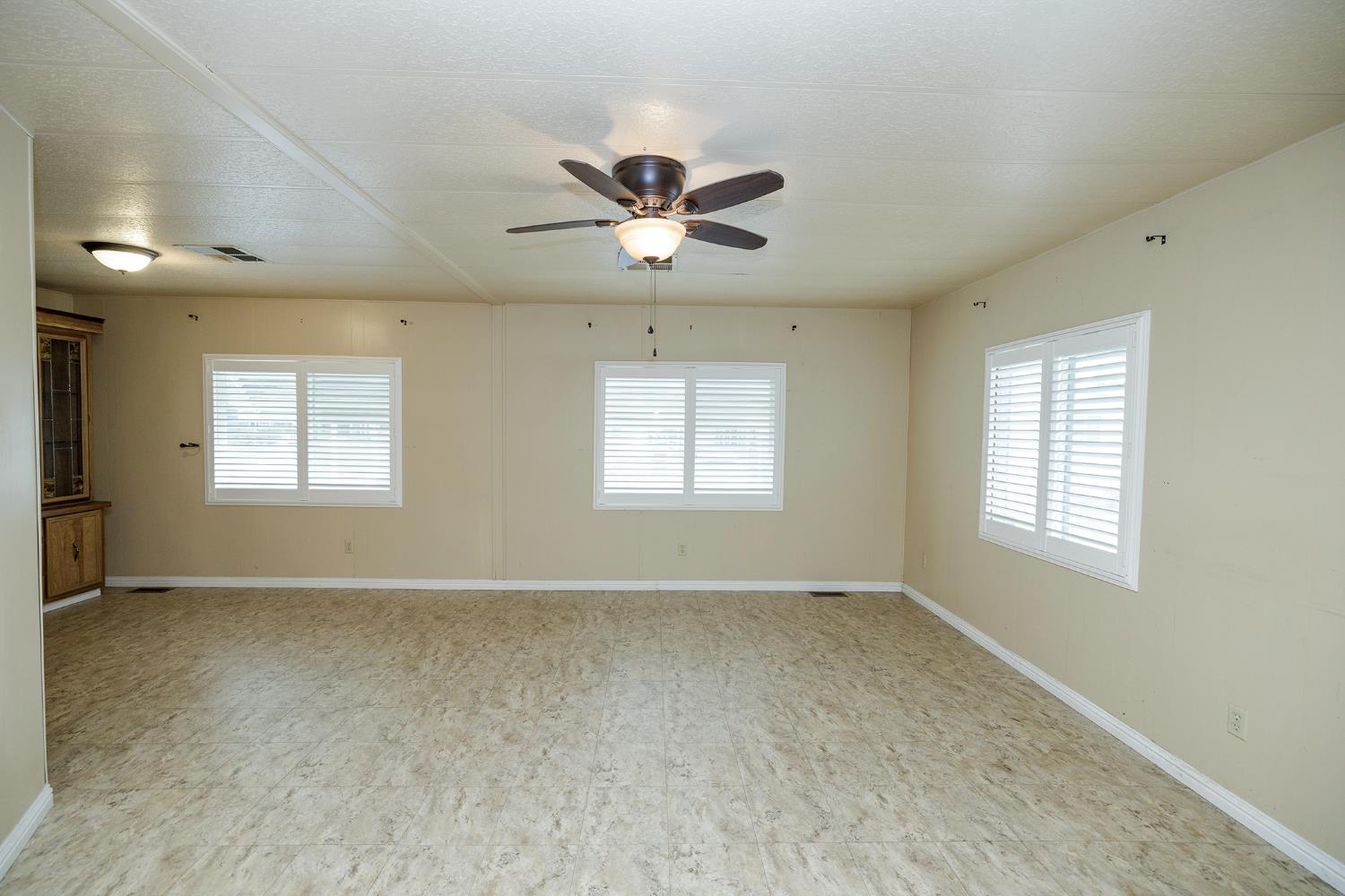 3924 Lahaina Lane Modesto, CA 95355 - Photo 15 of 44
