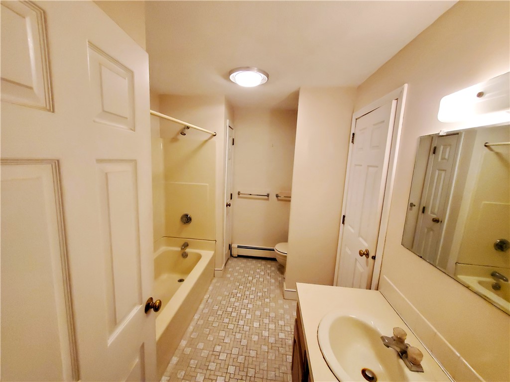 1175 Diamond Hill Road, Unit 303 Woonsocket, RI 02895 - Photo 8 of 16