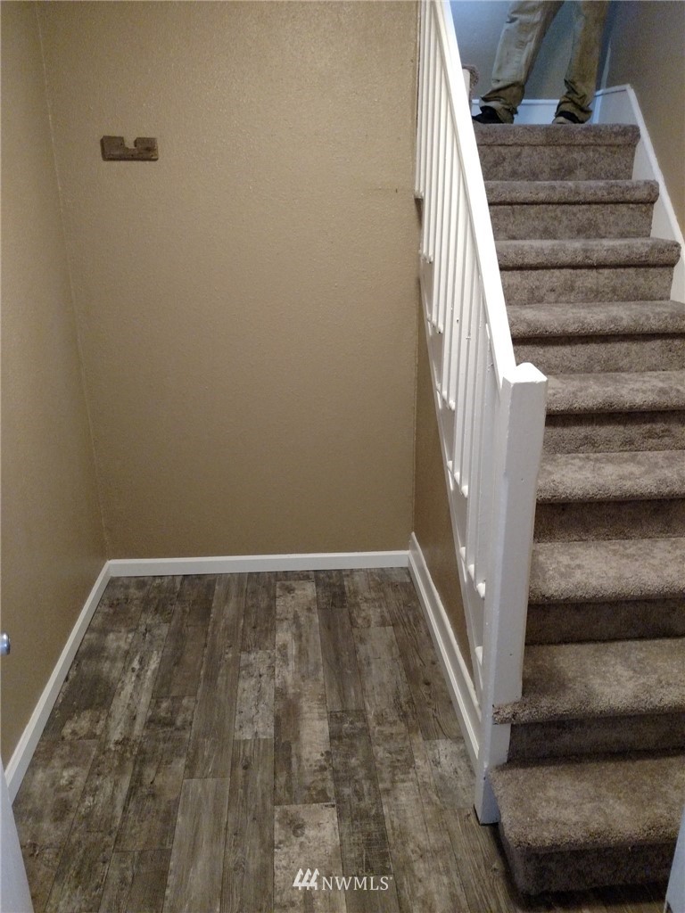 565 McNaught Road South, Unit 1&2 Roy, WA 98580 - Photo 8 of 14 a view of entryway