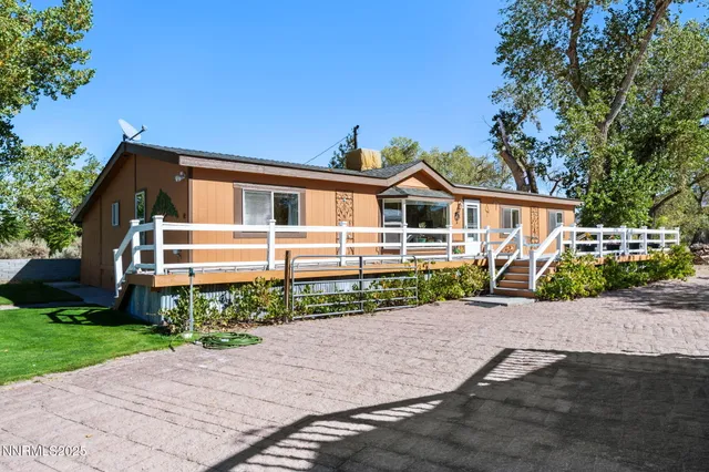 $829,000 | 19 Marina Drive, Dayton, NV 89403