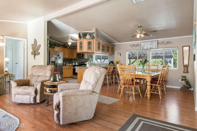 $829,000 | 19 Marina Drive, Dayton, NV 89403