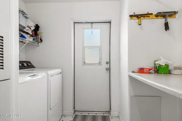 $829,000 | 19 Marina Drive, Dayton, NV 89403