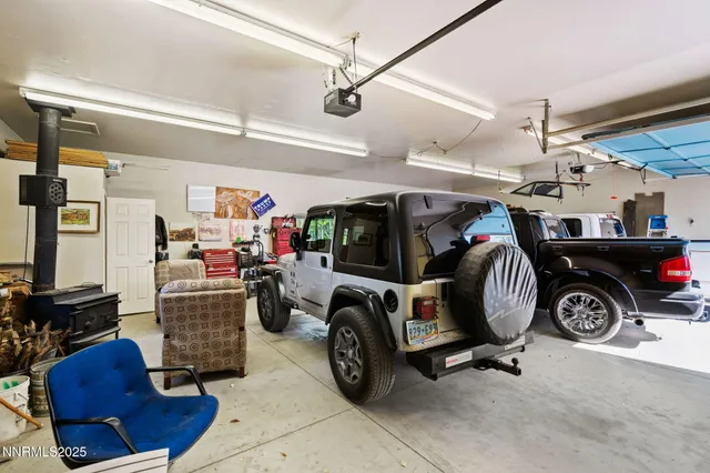 $829,000 | 19 Marina Drive, Dayton, NV 89403