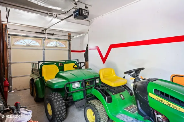 $829,000 | 19 Marina Drive, Dayton, NV 89403