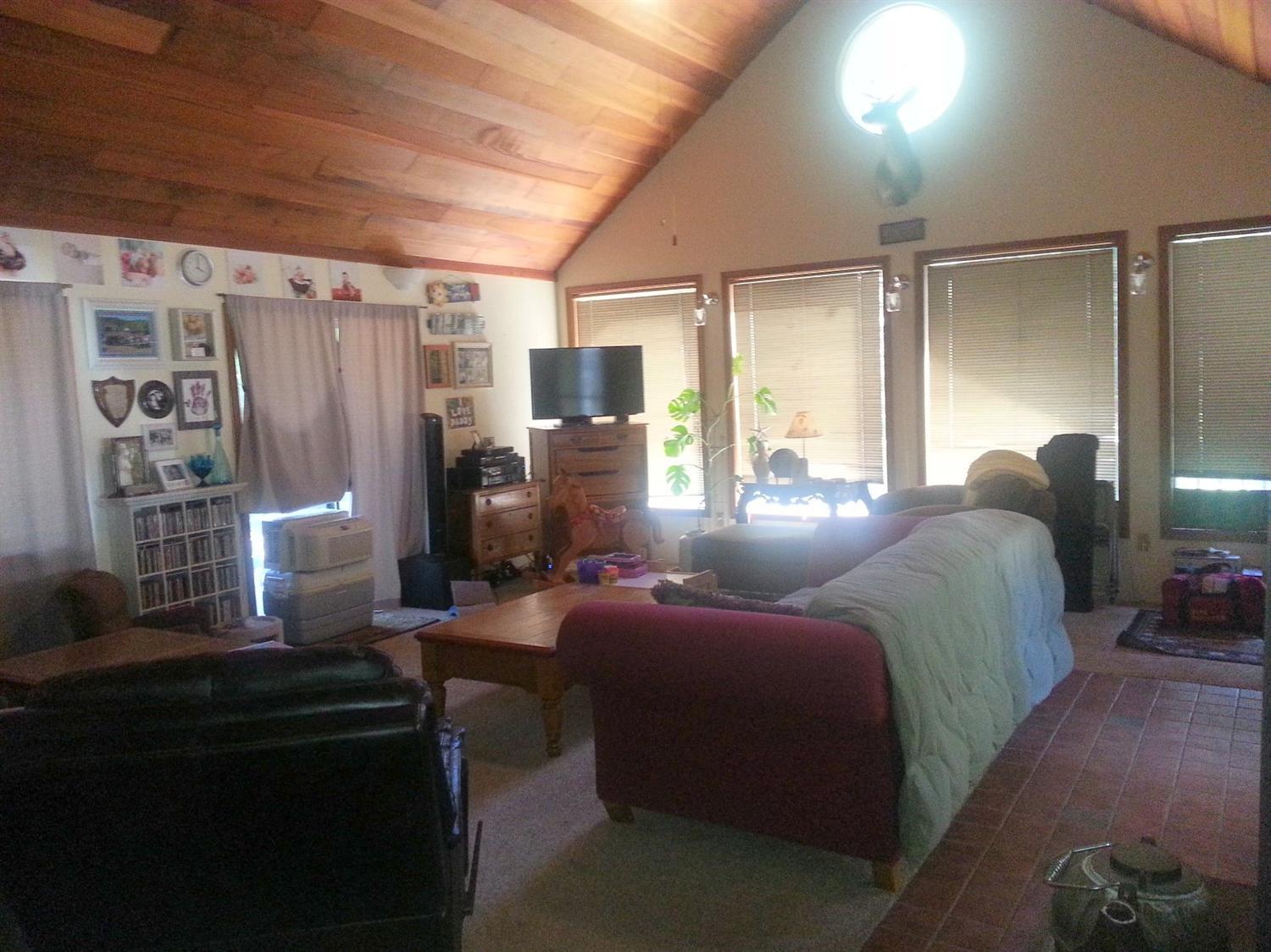 1909 Colestin Road Ashland, OR 97520 - Photo 14 of 24 Additional Photo