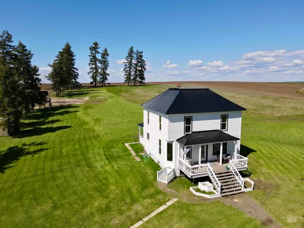 $499,000 | 2245 Highway 62, Nezperce, ID 83543