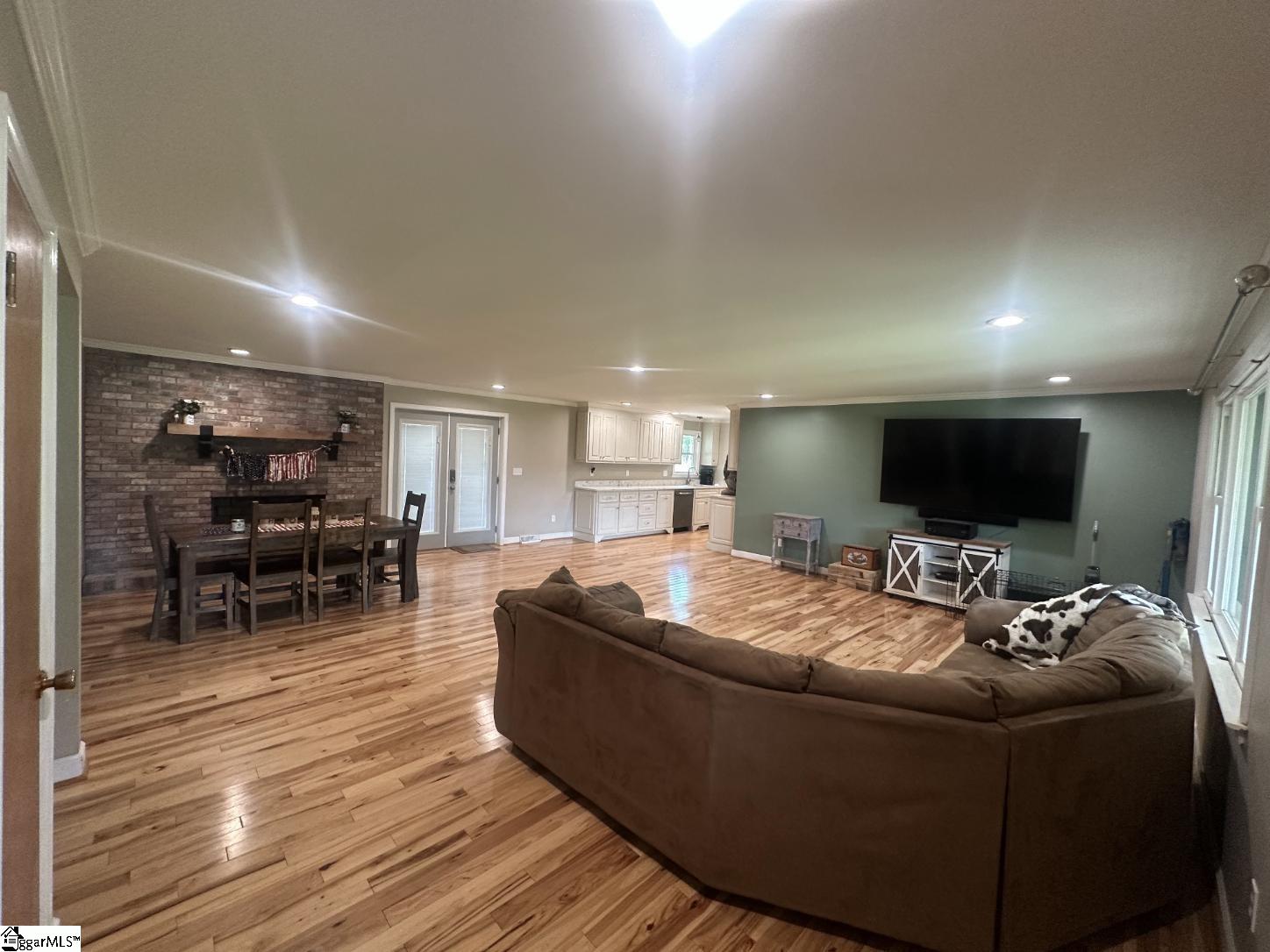 329 Wash Lesley Road Pickens, SC 29671 - Photo 15 of 37