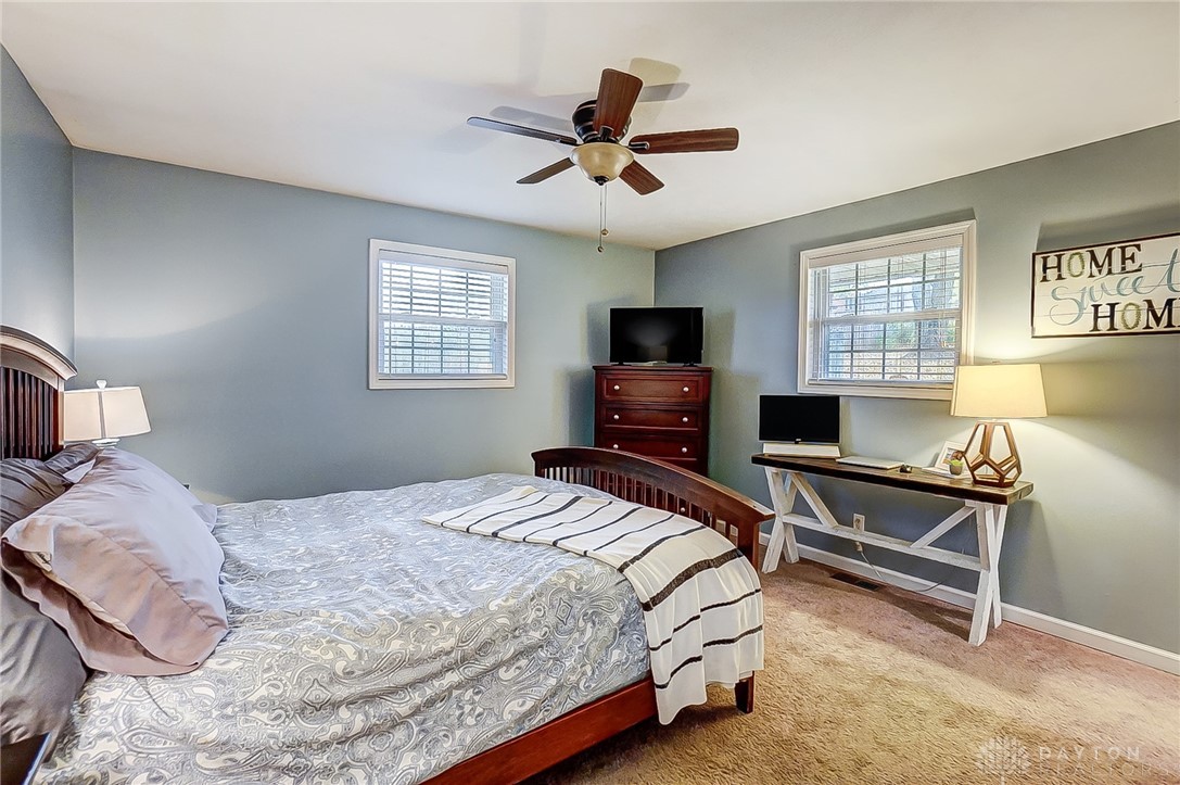 6164 Carnation Road Dayton, OH 45449 - Photo 16 of 36 Gallery Image 16