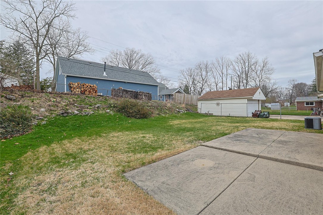 4307 Meadowcroft Road Dayton, OH 45429 - Photo 23 of 26 This spacious yard offers ample outdoor potential for recreation and relaxation.