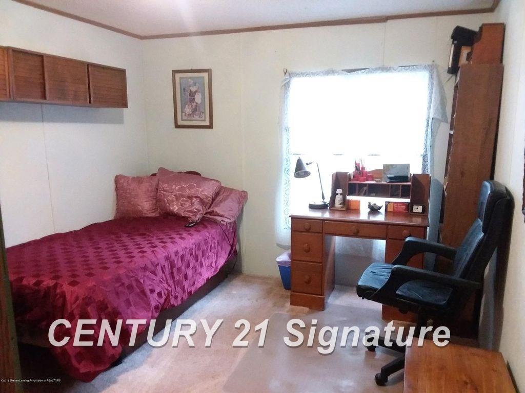3280 East Pierson Road Flint, MI 48506 - Photo 10 of 23
