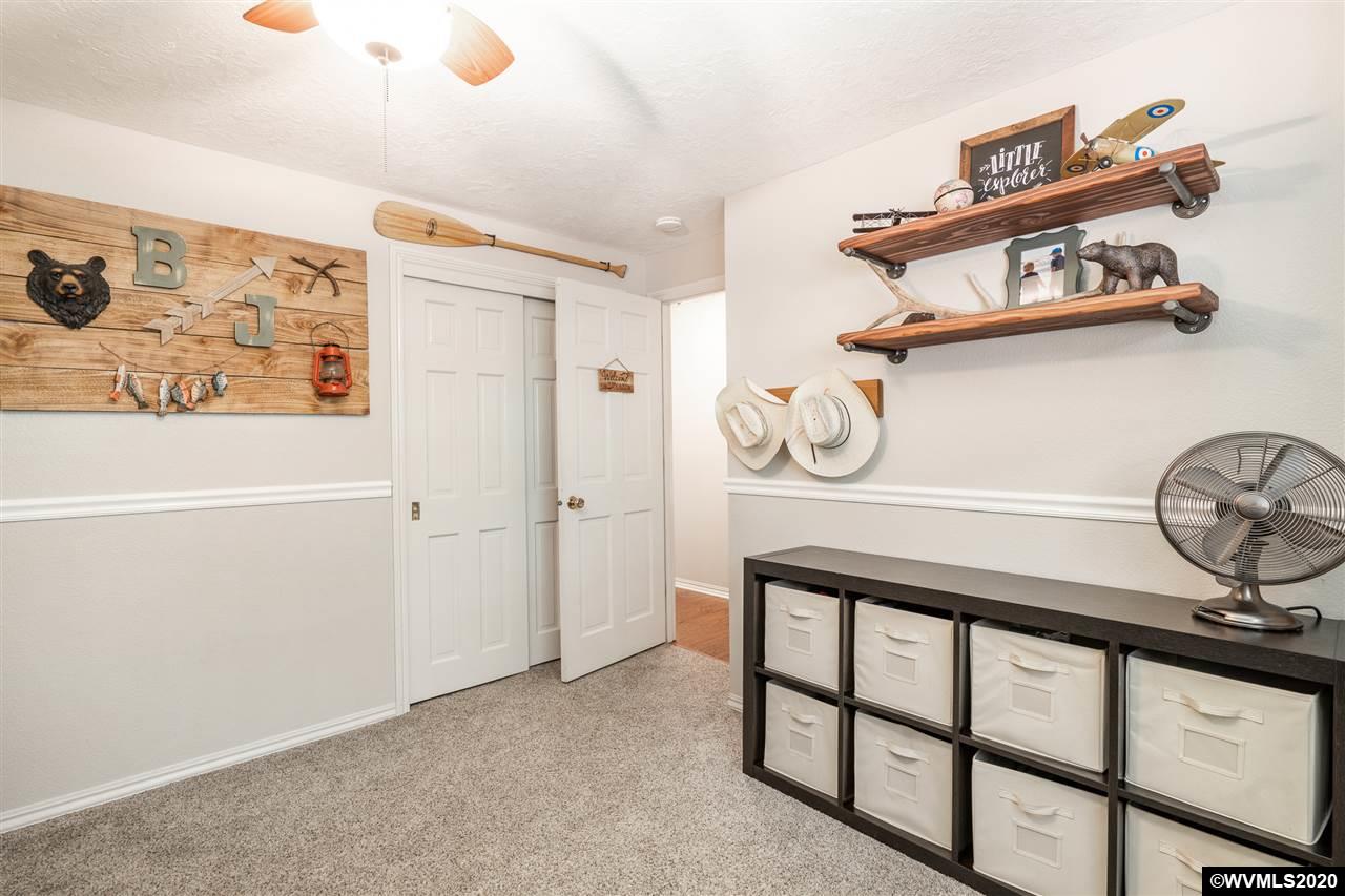 12922 Centerwood Road Southeast Jefferson, OR 97352 - Photo 21 of 42 Gallery Image 21