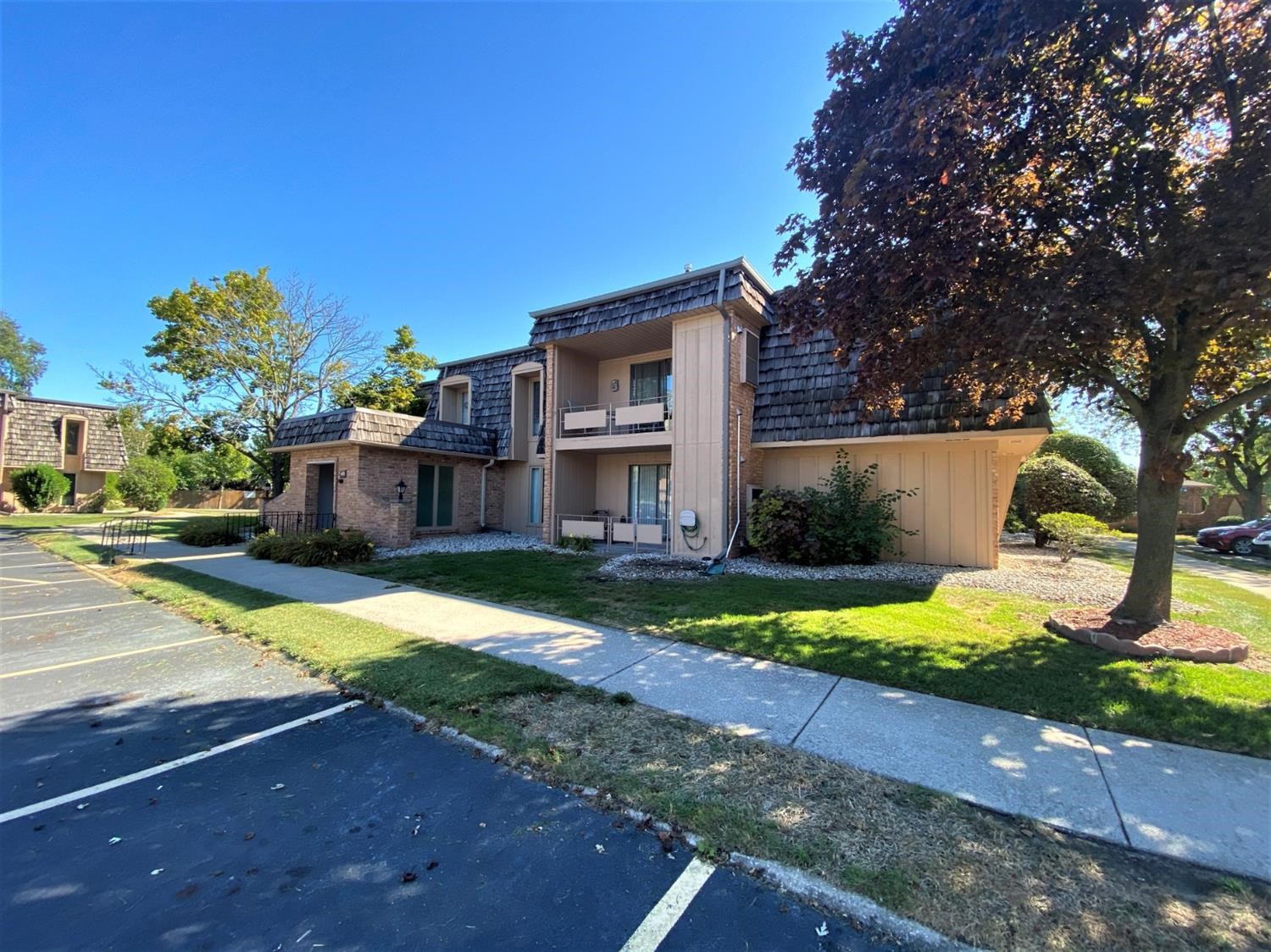 445 Old Stone Road, Unit A2 Munster, IN 46321 - Photo 2 of 26 1500x1124
