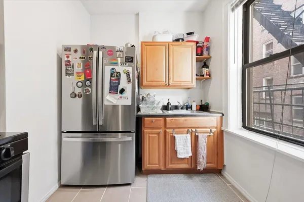 $2,000 | 56 Glenwood Avenue, Unit 26, Jersey City, NJ 07306