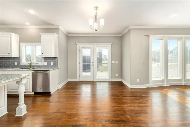 $499,900 | 4901 Northeast 105th Street, Kansas City, MO 64156