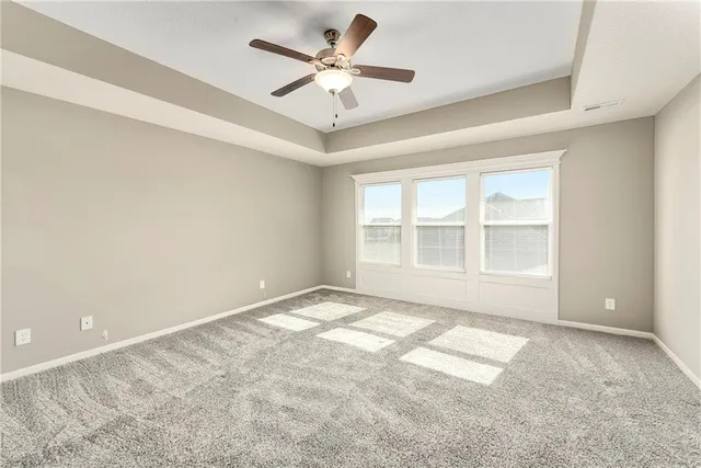 $499,900 | 4901 Northeast 105th Street, Kansas City, MO 64156