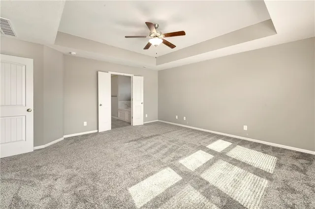 $499,900 | 4901 Northeast 105th Street, Kansas City, MO 64156