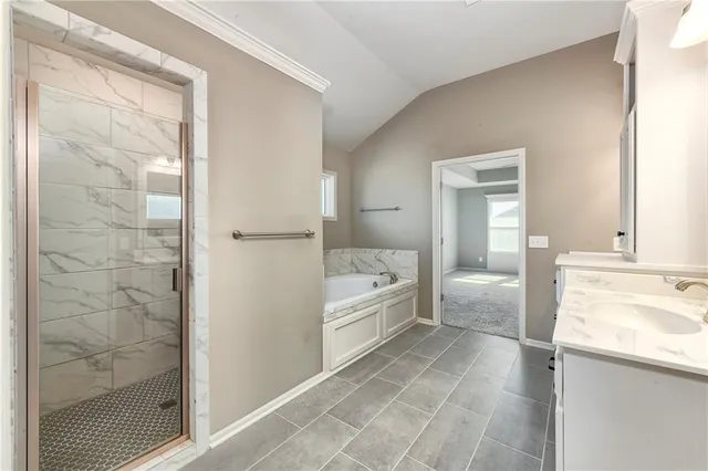 $499,900 | 4901 Northeast 105th Street, Kansas City, MO 64156